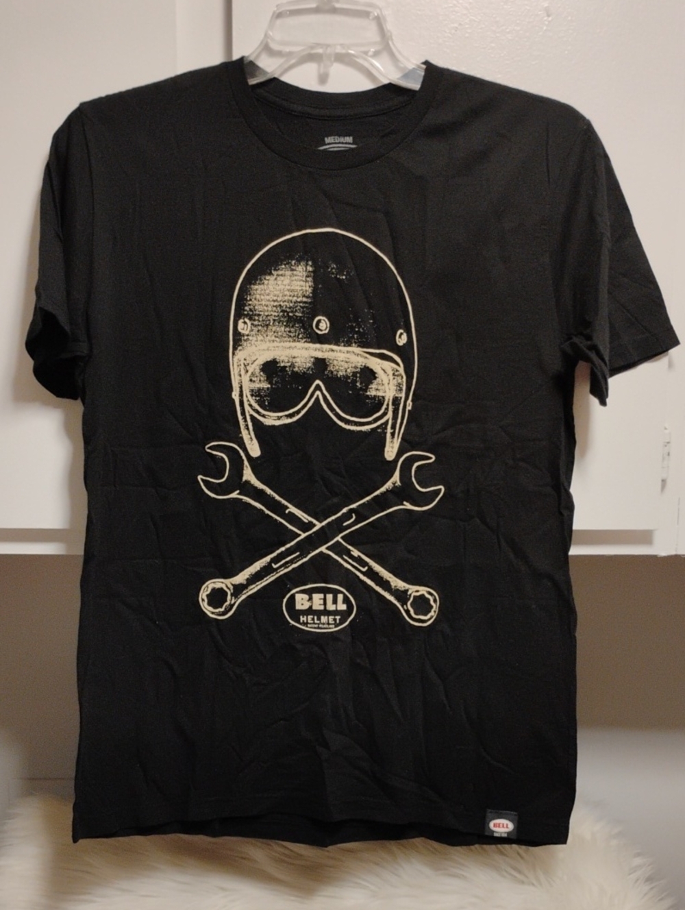 (C-73) NWOT BELL Helmets By TankFarm Black Graphic Crewneck Tee